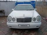 Mercedes-Benz E 230 1996 года за 3 800 000 тг. в Петропавловск