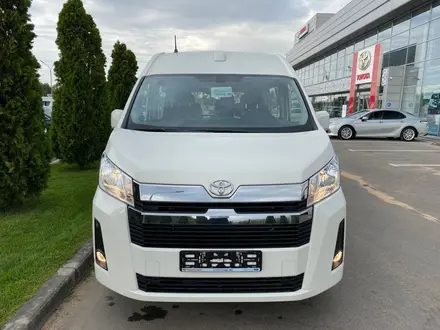 Toyota Hiace Standart 2022 года за 28 170 000 тг. в Алматы – фото 2