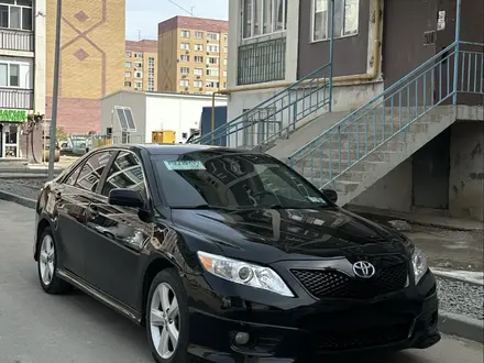 Toyota Camry 2011 года за 5 000 000 тг. в Атырау