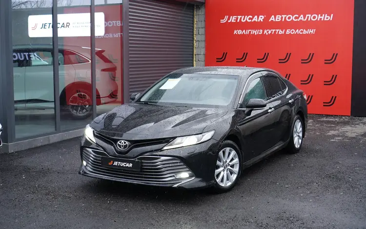 Toyota Camry 2019 годаfor12 400 000 тг. в Шымкент