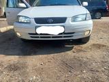 Toyota Camry 1999 годаүшін2 900 000 тг. в Тараз – фото 2