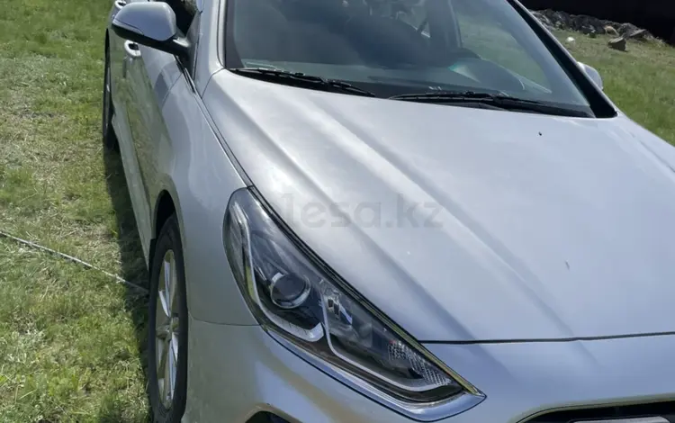 Hyundai Sonata 2017 года за 8 200 000 тг. в Астана