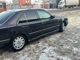 Mercedes-Benz E 280 1996 годаfor2 200 000 тг. в Алматы