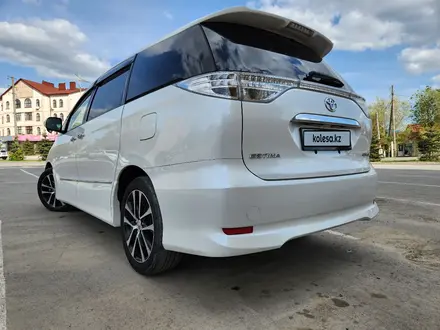 Toyota Estima 2014 года за 9 200 000 тг. в Актобе – фото 10