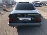 Mercedes-Benz E 220 1994 годаүшін3 500 000 тг. в Алматы – фото 4