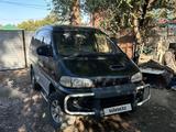 Mitsubishi Delica 1994 годаүшін3 333 333 тг. в Алматы – фото 3