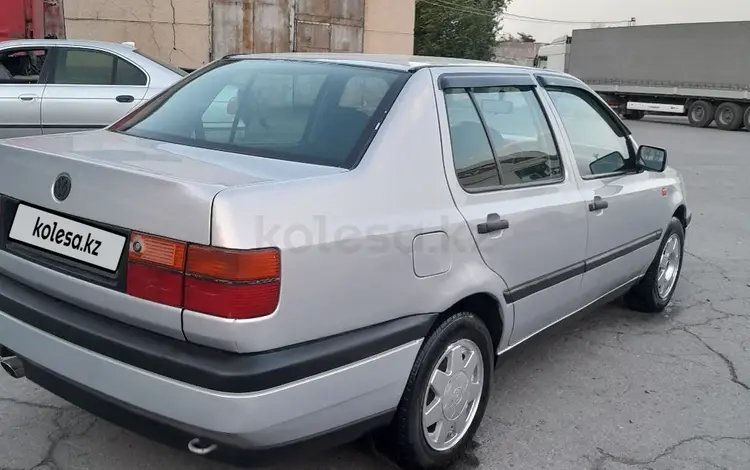 Volkswagen Vento 1992 годаүшін1 200 000 тг. в Шымкент