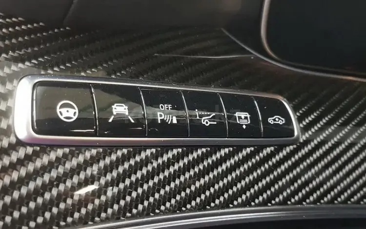 Mercedes-Benz E 63 AMG 2018 годаfor36 500 000 тг. в Алматы