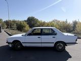 BMW 520 1985 годаүшін800 000 тг. в Усть-Каменогорск – фото 4