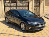 Hyundai Elantra 2019 года за 8 000 000 тг. в Астана