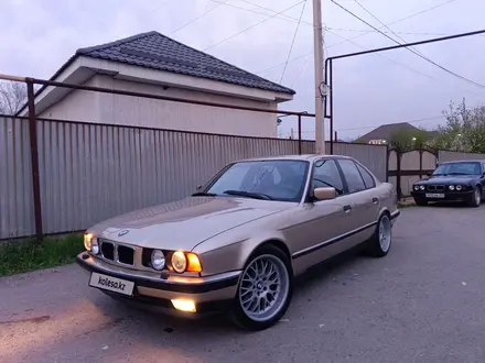 BMW 530 1993 года за 2 300 000 тг. в Алматы – фото 3