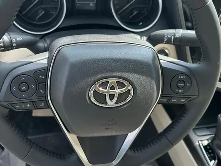 Toyota Camry 2022 года за 14 300 000 тг. в Алматы – фото 7