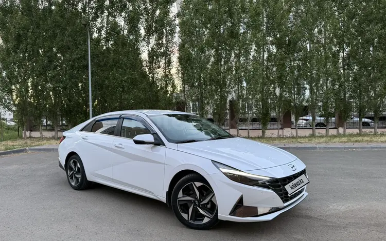 Hyundai Elantra 2022 года за 9 600 000 тг. в Уральск