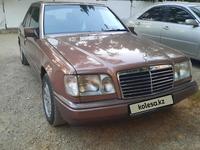 Mercedes-Benz E 200 1993 года за 2 150 000 тг. в Тараз