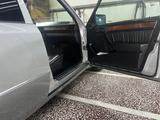 Mercedes-Benz E 220 1993 годаүшін6 500 000 тг. в Костанай – фото 4