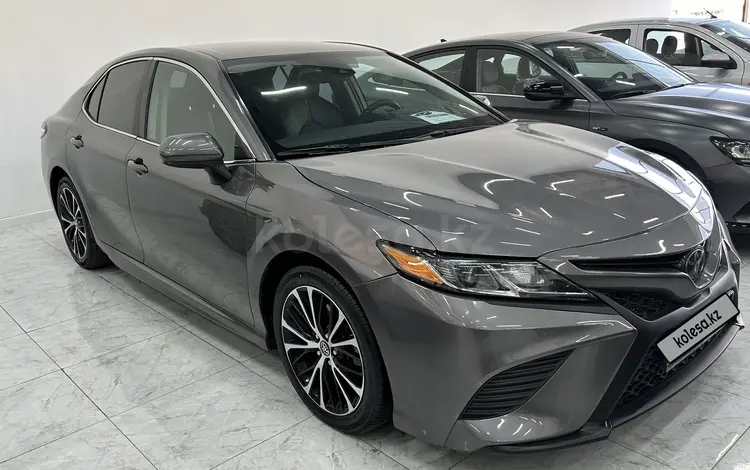 Toyota Camry 2019 годаfor13 346 883 тг. в Шымкент