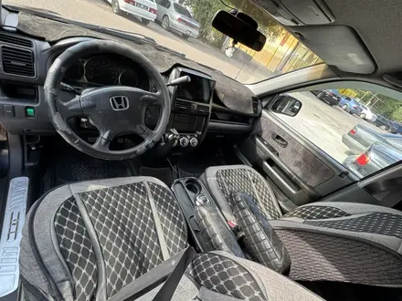 Honda CR-V 2001 года за 4 440 000 тг. в Алматы – фото 5