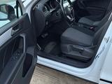 Volkswagen Tiguan 2021 года за 10 990 000 тг. в Костанай – фото 4