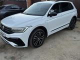 Volkswagen Tiguan 2021 года за 10 990 000 тг. в Костанай – фото 2