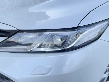 Toyota Camry 2020 года за 14 000 000 тг. в Шымкент – фото 12
