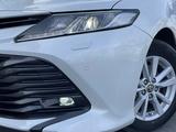 Toyota Camry 2020 года за 14 000 000 тг. в Шымкент – фото 5