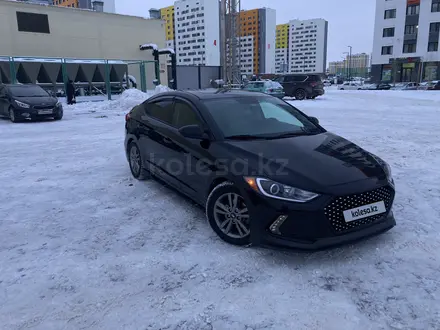 Hyundai Elantra 2018 года за 7 888 888 тг. в Астана – фото 9