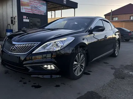 Hyundai Grandeur 2015 года за 3 600 000 тг. в Астана