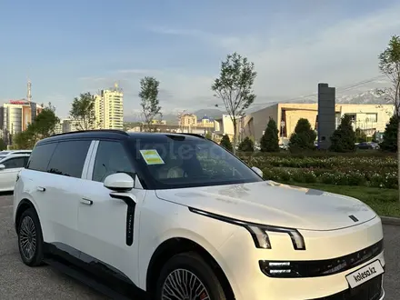 Lynk & Co 900 2026 года за 37 500 000 тг. в Алматы
