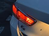 Kia K5 2016 года за 4 100 000 тг. в Караганда – фото 2