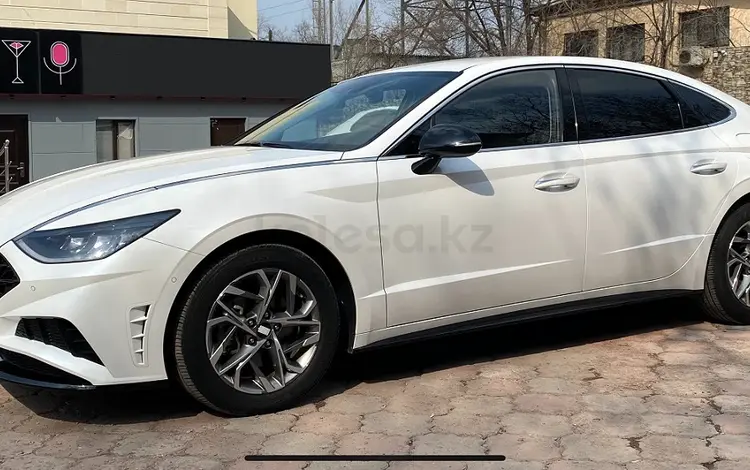 Hyundai Sonata 2021 года за 12 900 000 тг. в Алматы