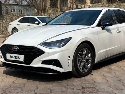 Hyundai Sonata 2021 года за 12 900 000 тг. в Алматы – фото 2