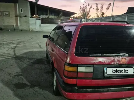 Volkswagen Passat 1991 года за 1 000 000 тг. в Алматы – фото 5