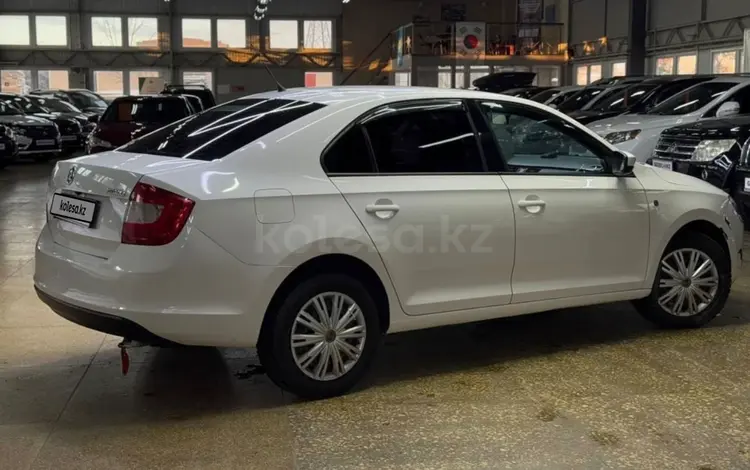 Skoda Rapid 2013 годаfor4 200 000 тг. в Петропавловск