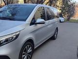 Mercedes-Benz V 250 2022 годаfor40 000 000 тг. в Алматы