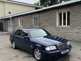 Mercedes-Benz C 180 1998 годаүшін1 800 000 тг. в Алматы