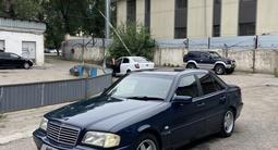 Mercedes-Benz C 180 1998 годаүшін1 800 000 тг. в Алматы – фото 2