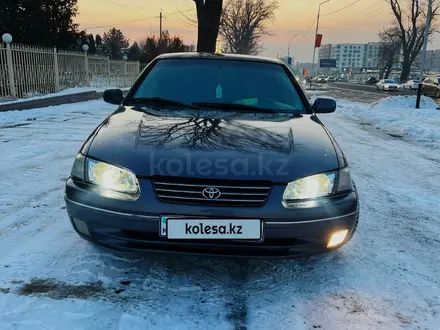 Toyota Camry 1997 года за 3 550 000 тг. в Алматы – фото 7