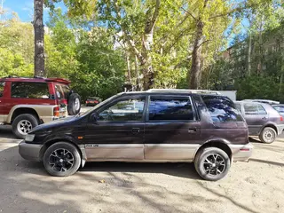 Mitsubishi Space Wagon