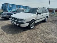 Volkswagen Passat 1994 годаүшін2 400 000 тг. в Алматы