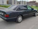 Mercedes-Benz E 200 1995 годаfor2 100 000 тг. в Астана – фото 3