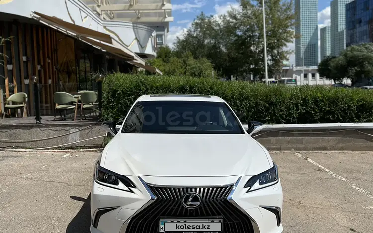 Lexus ES 250 2019 годаүшін22 500 000 тг. в Астана
