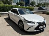 Lexus ES 250 2019 годаүшін22 500 000 тг. в Астана – фото 2