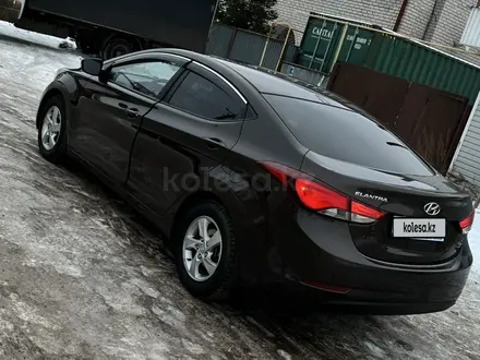 Hyundai Elantra 2015 года за 7 300 000 тг. в Астана – фото 2