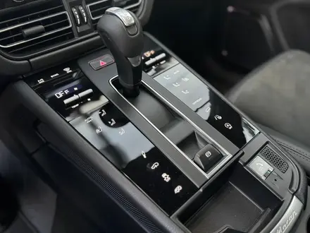 Porsche Macan 2025 года за 67 000 000 тг. в Алматы – фото 12