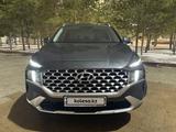 Hyundai Santa Fe 2022 года за 16 100 000 тг. в Астана – фото 3