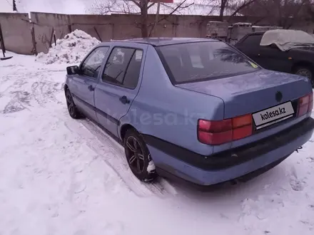 Volkswagen Vento 1992 года за 1 300 000 тг. в Уральск – фото 4