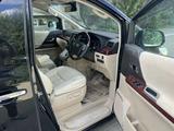 Toyota Alphard 2011 года за 7 500 000 тг. в Актобе