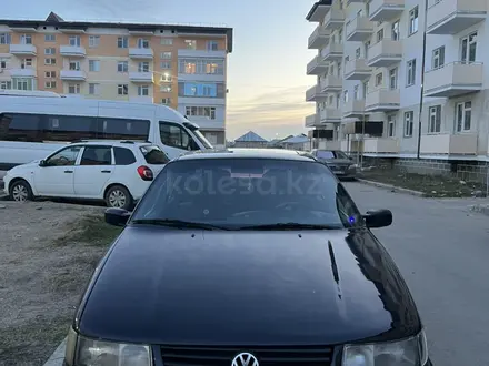 Volkswagen Passat 1993 года за 1 250 000 тг. в Тараз – фото 7