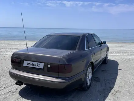 Audi A8 1996 года за 2 700 000 тг. в Актау – фото 11