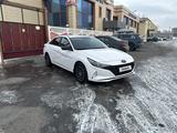 Hyundai Elantra 2021 года за 9 500 000 тг. в Караганда – фото 3